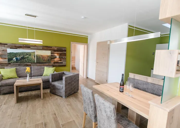 Winzerhaus Hans Schoeller *